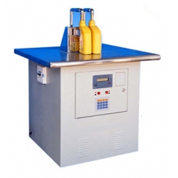 高精度無滴漏半自動(dòng)機(jī)油灌裝機(jī)